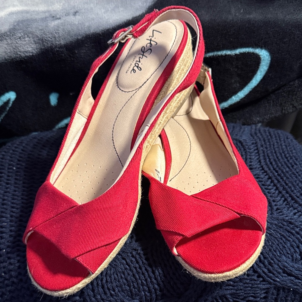 LifeStride Socialite Women's Red Espadrille small wedge Slingbacks size 11 - Picture 8 of 8
